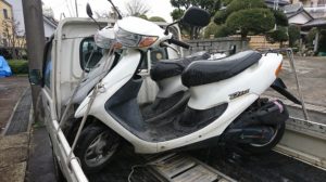 ライブディオ不動車の無料廃車手続き